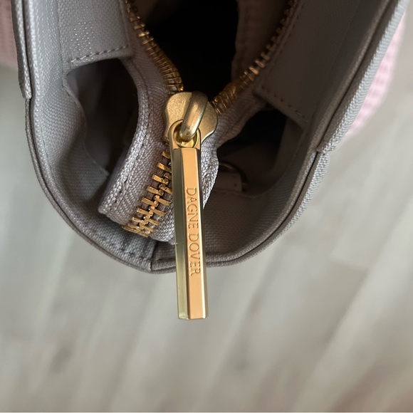 Dagne Dover The Legend Signature Tote in Bleeker Blush - Picture 5 of 12